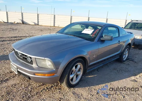 2007 Ford Mustang V6 Deluxe/V6 Premium из США, поврежденный, VIN 1ZVFT80NX75284453